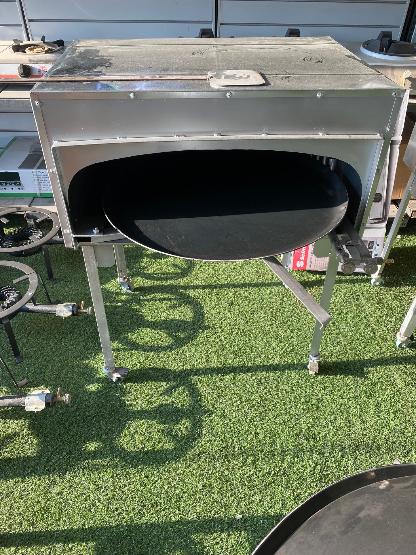 טאבון פיתות ופיצות גדול