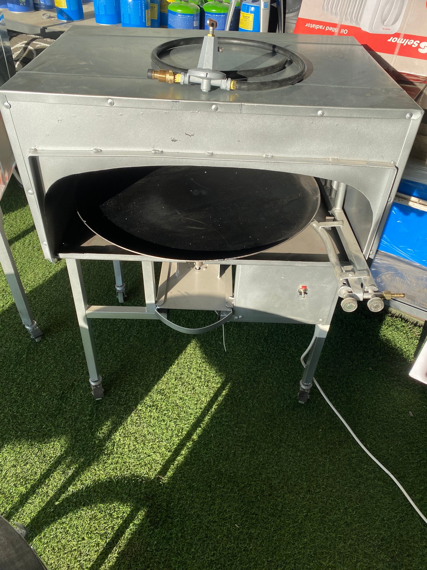 טאבון פיתות ופיצות עם מנוע מסתובב