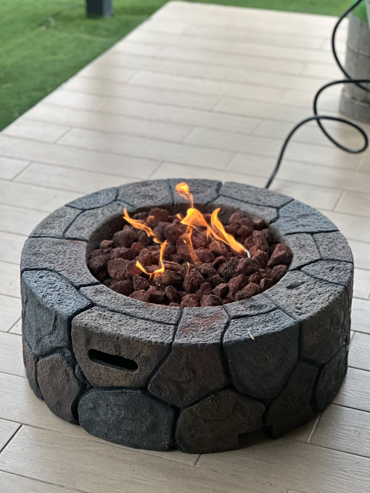 שולחן אש מעוצב דגם Stone