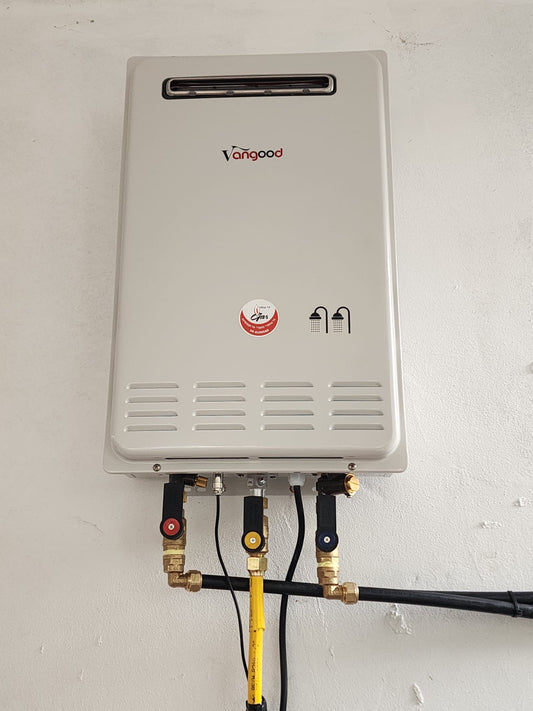 מחמם מים בגז Vangood להתקנה חיצונית 16 ליטר בדקה